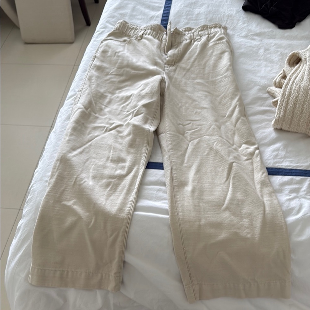J. Crew Factory Women's Cream Capris
